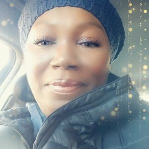 Meet your Posher, Carolyn